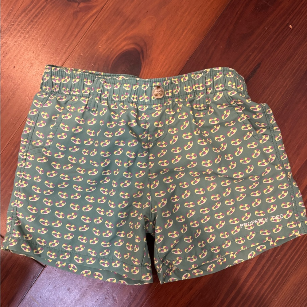 King Cake / Mardi Gras Shorts from Properly Tied - size small